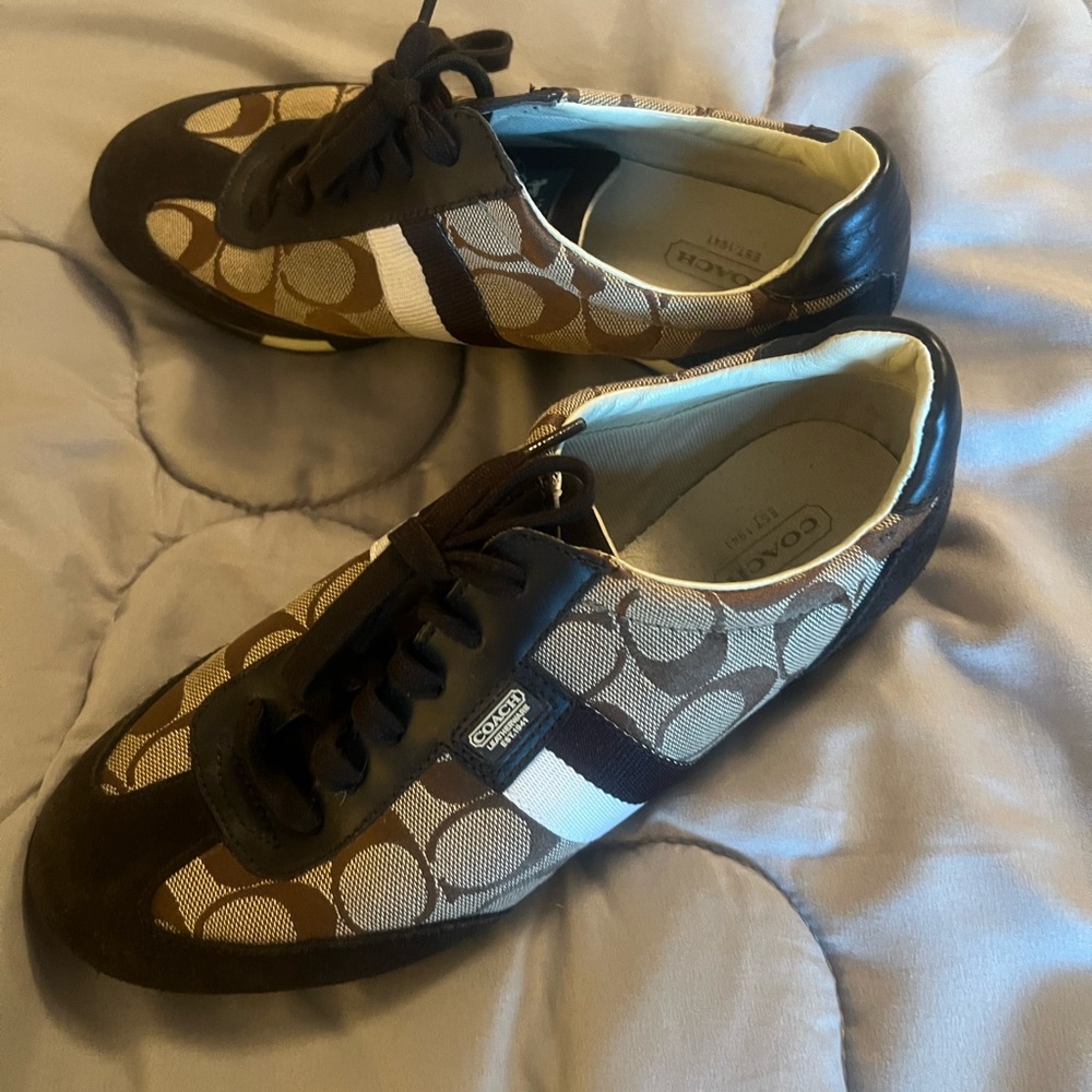 Coach Joss Signature shoes